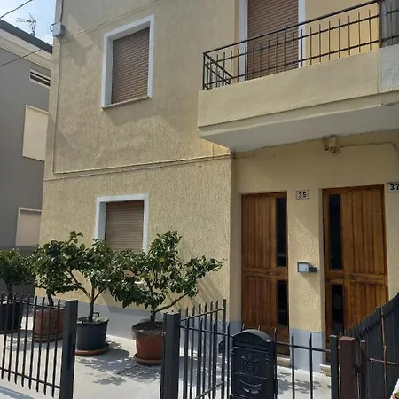 بيت للعطل Casa Nanni - بيزارو